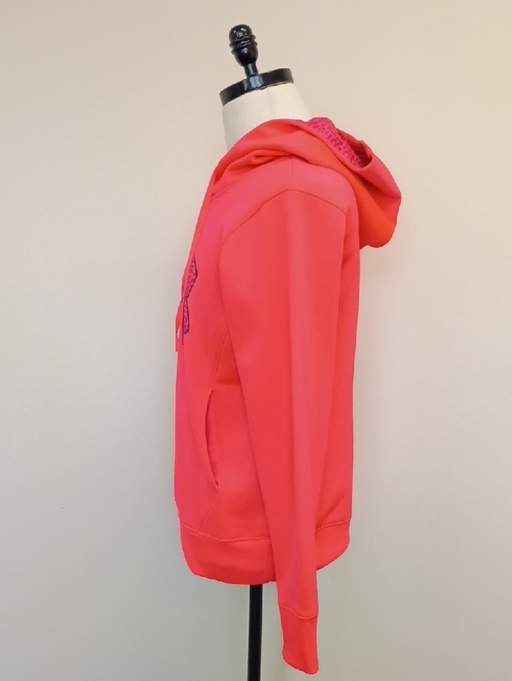 Under Armour Neon Red Performance Hoodie Lightweight Pullover Size Small - Picture 2 of 9